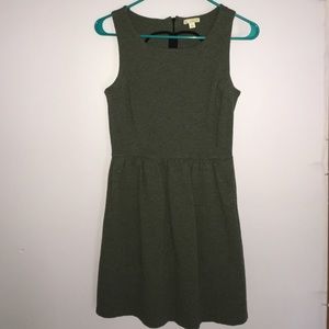 Grey GAP dress with pockets