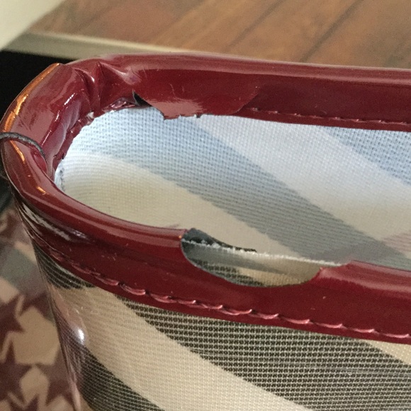 Burberry rain boots - Picture 4 of 4