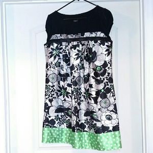 Maurices Short Sleeved Black, Green, & White Dress