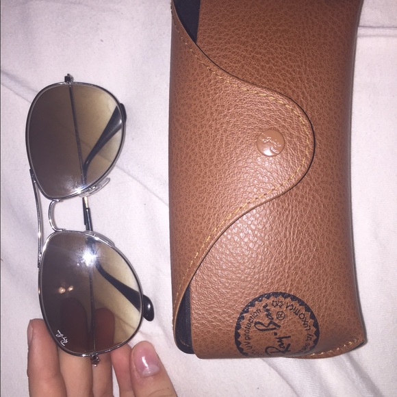 Authentic Ray ban aviators - Picture 2 of 3