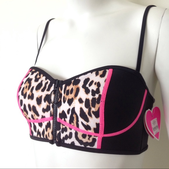 NWT Juicy Couture Sport Bra Leopard Print