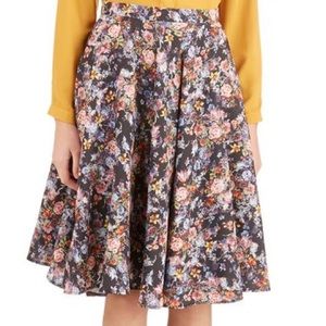 ModCloth Fancy Freelance Skirt