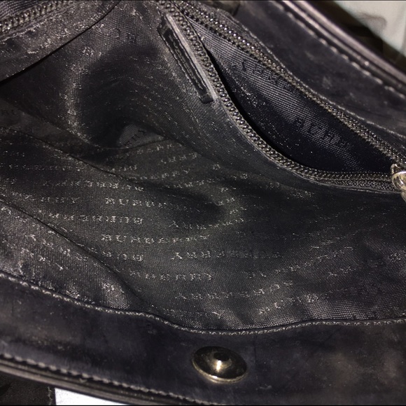 Burberry purse