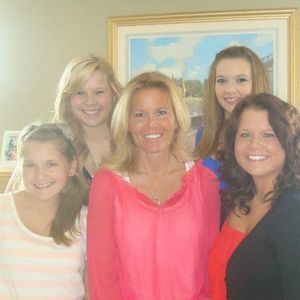 Meet your Posher, Becky