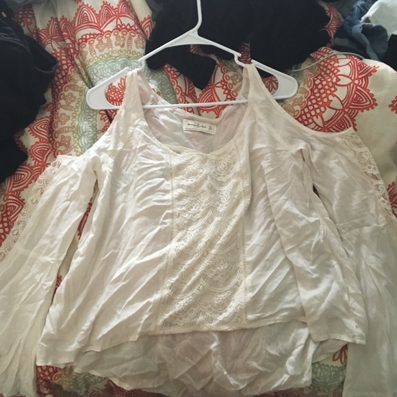 Abercrombie and Fitch Lacey belle sleeve shirt