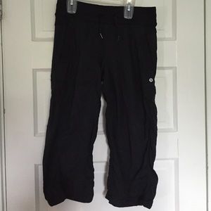 Size 4 lulu lemon capris