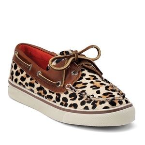 Leopard print sperrys