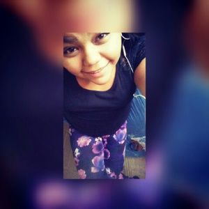 Meet your Posher, Doritza