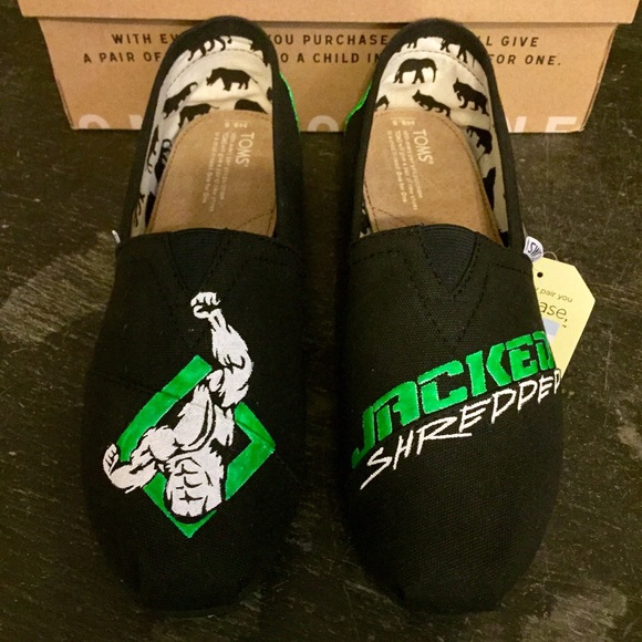 Jacked Shredded brand hand painted TOMS - Picture 1 of 1