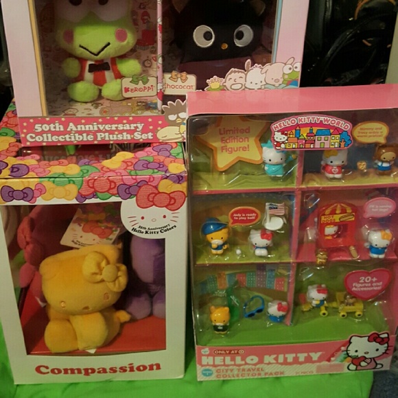 Hello kitty 35th and 50th anniversary plush set