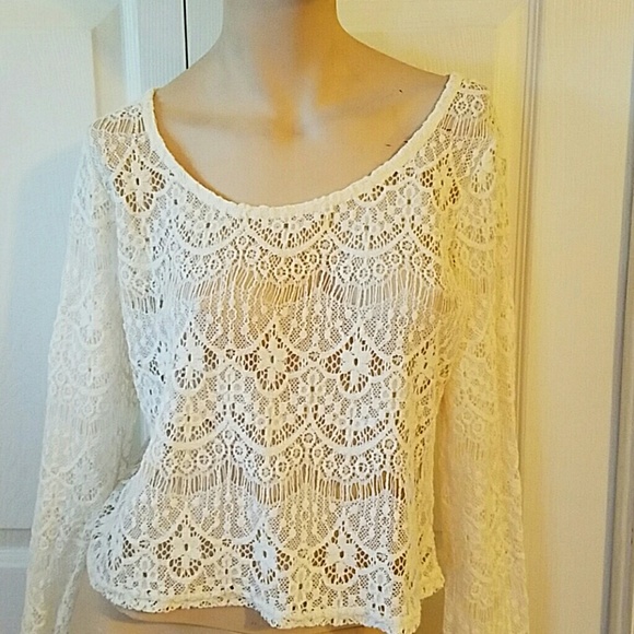 Charlotte Russe Tops - Charlotte Russe Cream colored crochet style top