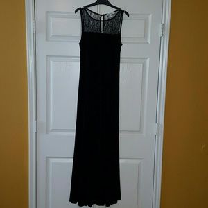 GUC black Maxi dress