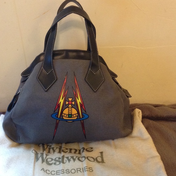 Trade no purchase💞Authentic Vivienne Westwood bag