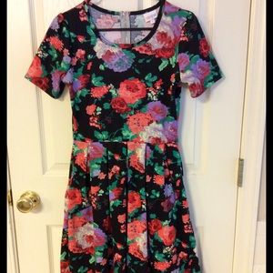 LuLaRoe Small Amelia