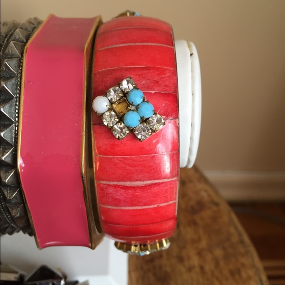 Bundle of bracelets - Picture 3 of 3