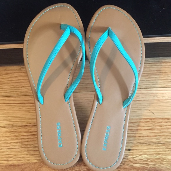 Express Thong Sandals
