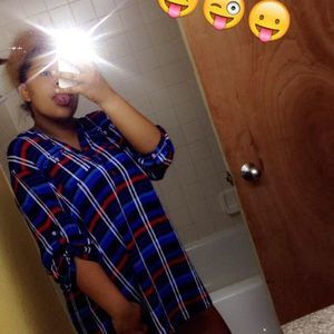 Meet your Posher, Adriana