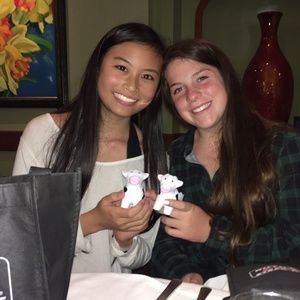 Meet your Posher, Charmaine