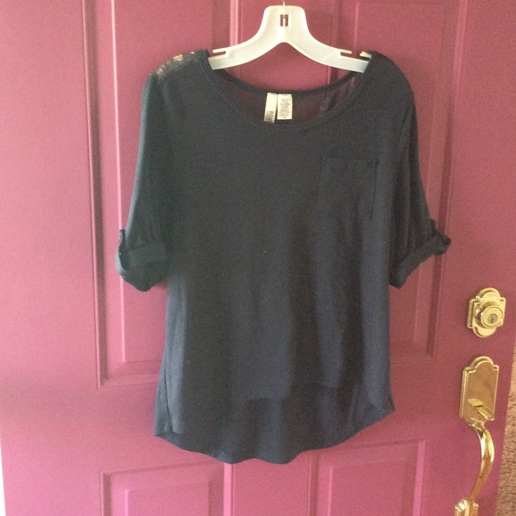 Gently used 3/4 sleeve