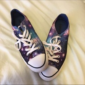 Galaxy Converse (low top)