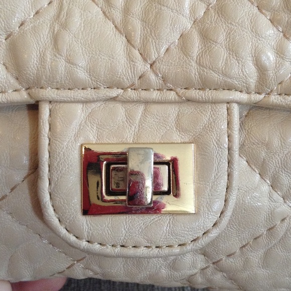 Mini Crossover bag - Picture 2 of 2