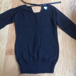 Black maternity sweater
