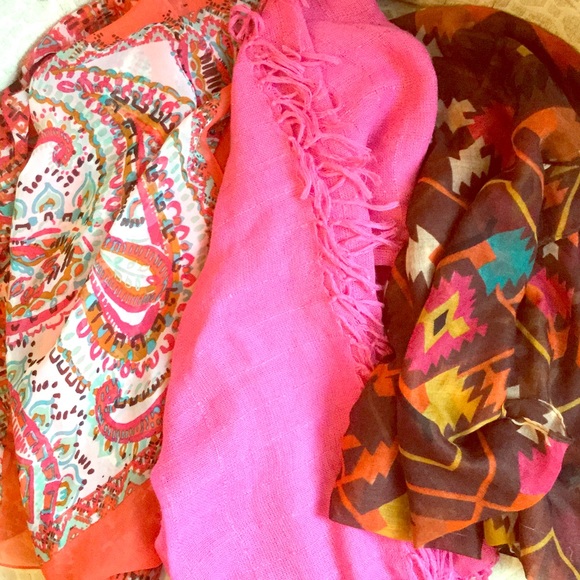 🍂Colorful Scarf Bundle🍂