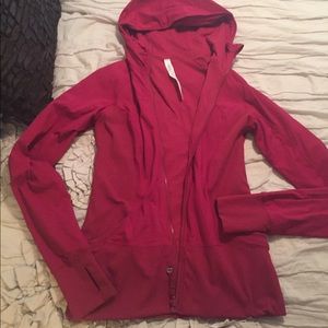 Lululemon reversible red jacket size 8