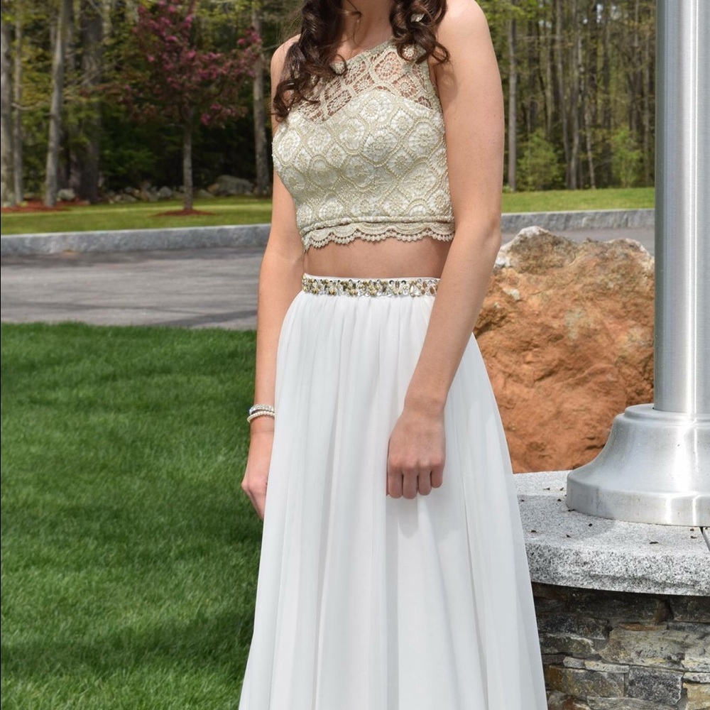 PROM DRESS SALE!!