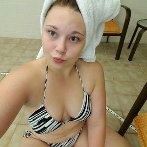 Meet your Posher, Rose