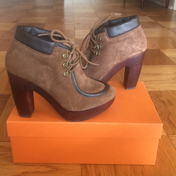 Lucky Brand Cendara Bootie - Picture 3 of 4