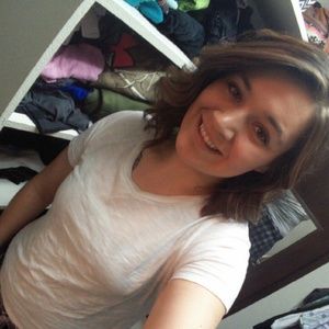 Meet your Posher, Kaitlyn