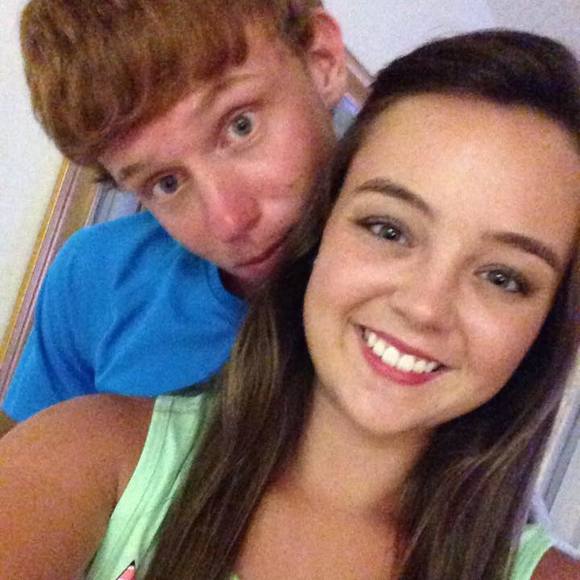 Meet your Posher, Kelsey - Picture 1 of 1