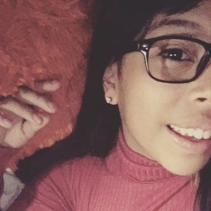 Meet your Posher, Darlene