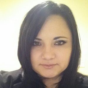 Meet your Posher, Lorena