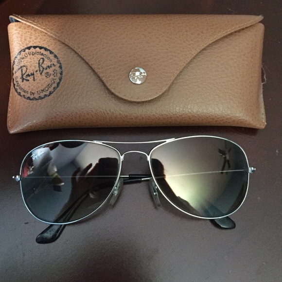 Raybans - Picture 3 of 4