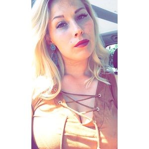 Meet your Posher, Amy