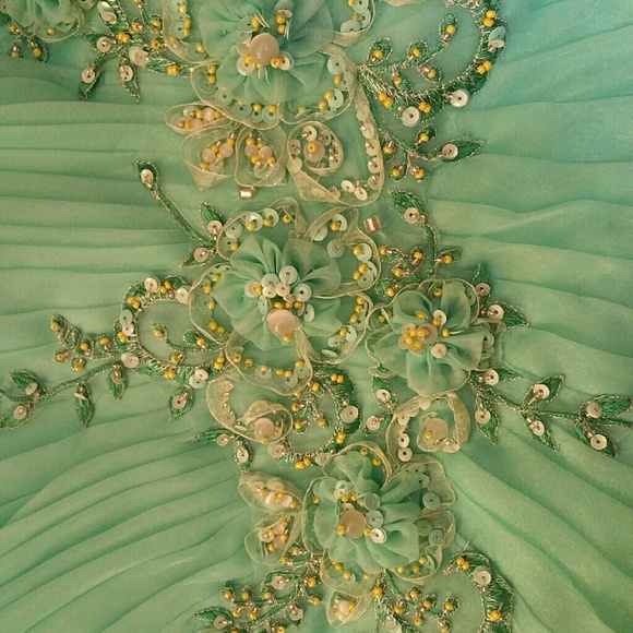 Ballgown/Prom Dress/ Seafoam Green/ Size 16 - Picture 3 of 3