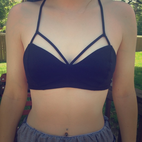 🆕‼️  Final Price‼️🌺 Bralette NWT retail - Picture 1 of 3