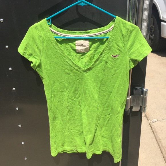 Green Hollister short sleeve v neck.