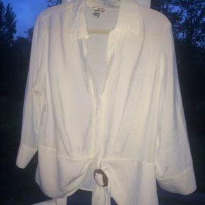 Summer Blouse, button down w/tie @ waist