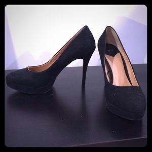 H&M Black Suede Platform Pumps Heels 10