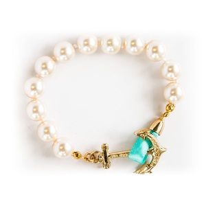 KJP Breakfast at Tiffany's Pearl Bracelet