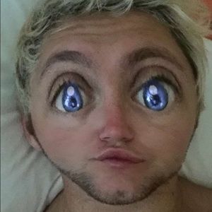 Meet your Posher, Tori