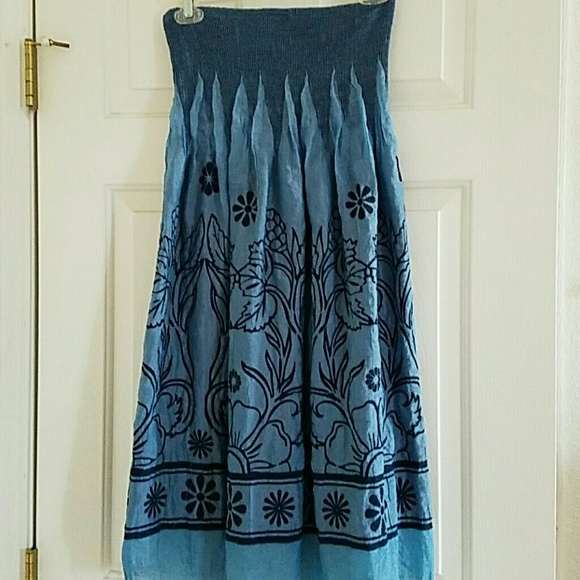 Blue floral pattern skirt