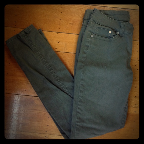 Green khaki skinny jeans