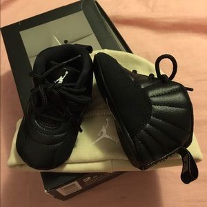 Jordan 12 Retro w/ Hat