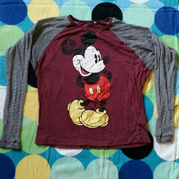 Mikey mouse shirt! - Picture 1 of 3