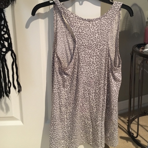 cheetah print tank, size m - Picture 2 of 3
