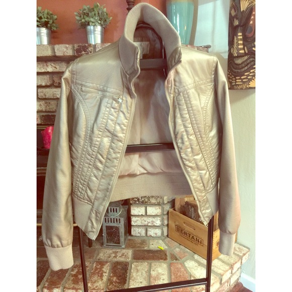 Cute bomber jacket